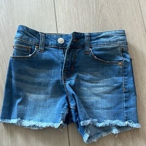 Kids Hudson denim shorts in size 7